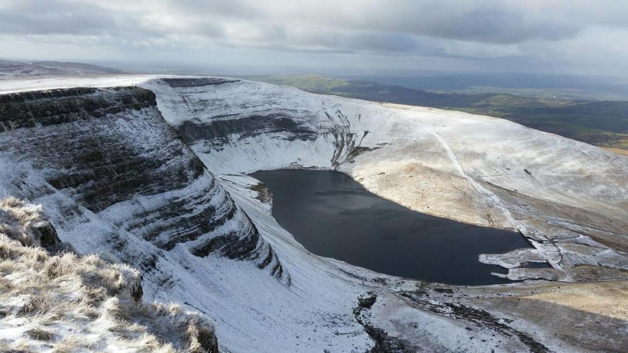 Villa Auld Ffynnon Brecon Esterno foto